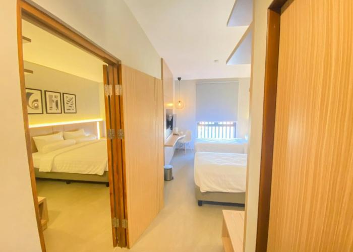Front One King Hotel Tuban
