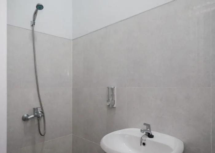 RedDoorz Plus near Alun Alun Kota Blora
