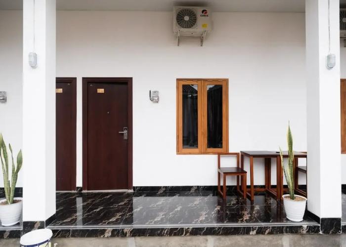 RedDoorz Plus near Alun Alun Kota Blora