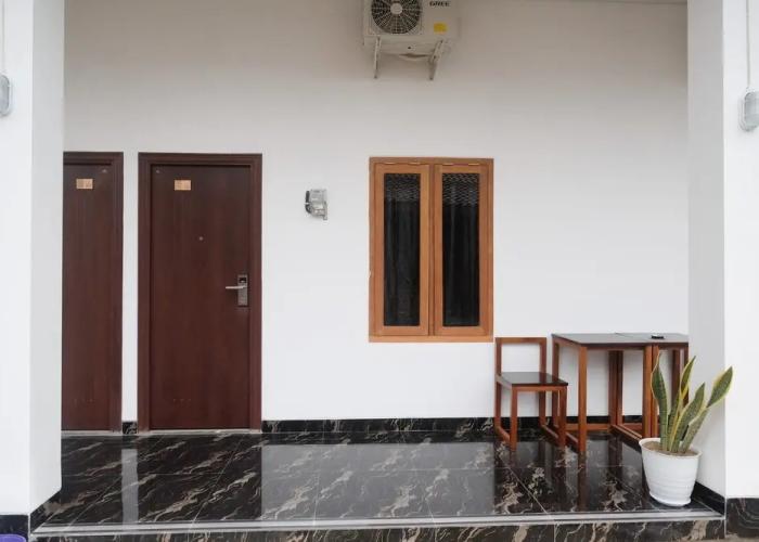 RedDoorz Plus near Alun Alun Kota Blora