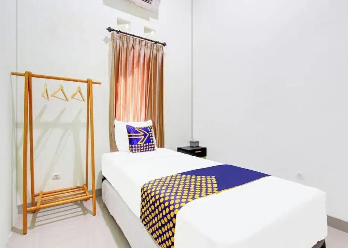 SPOT ON 94076 Tinampi House Syariah