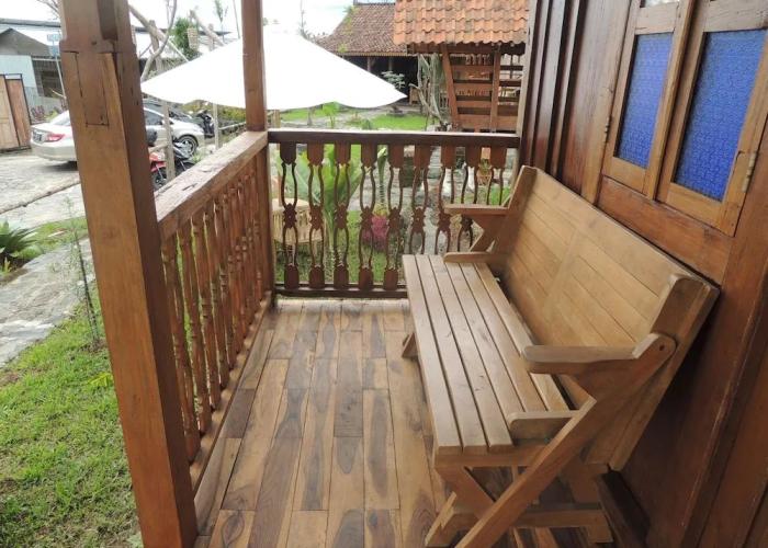 Singgasana Villa & Resto