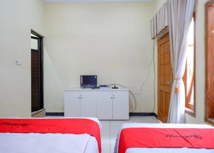 RedDoorz near Desa Wisata Tambi Dieng