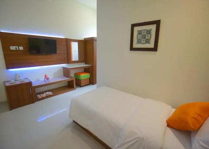 The Cabin Tanjung Hotel