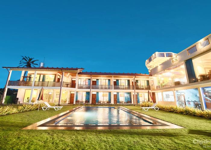 Calypso Sunset Beach Boutique Hotel