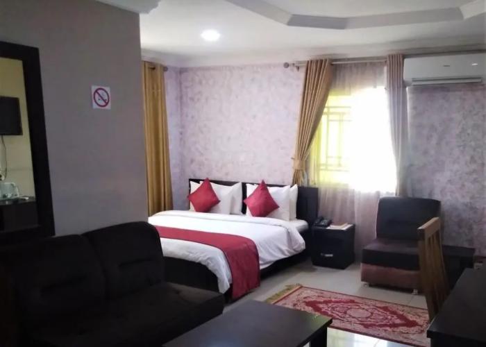 Fidelite Hotels LTD