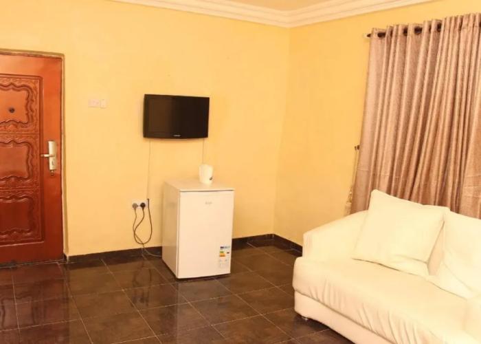 Twins Palace Hotel