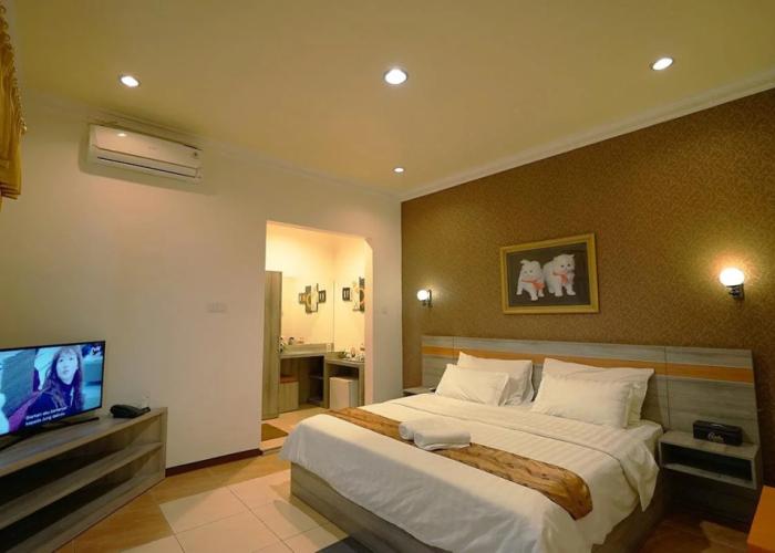 Patria Plaza Hotel