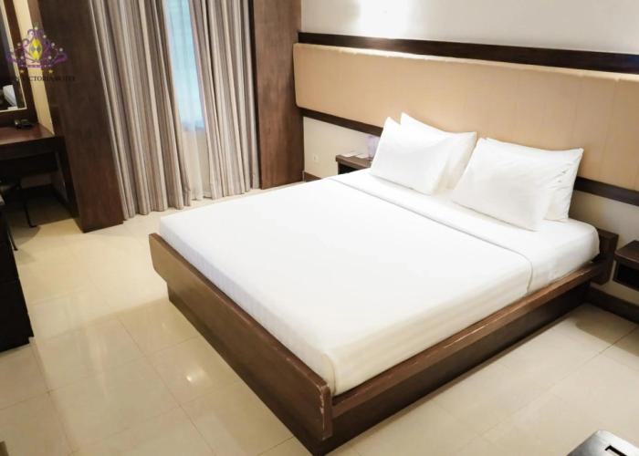Crown Victoria Hotel Tulungagung