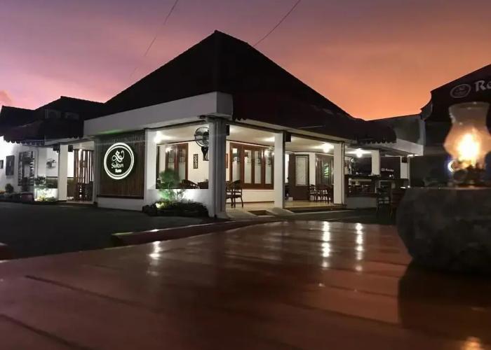 Sultan Guest House & Resto Tulungagung