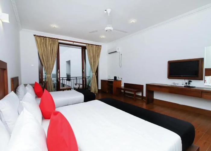 The Villa Kalpitiya