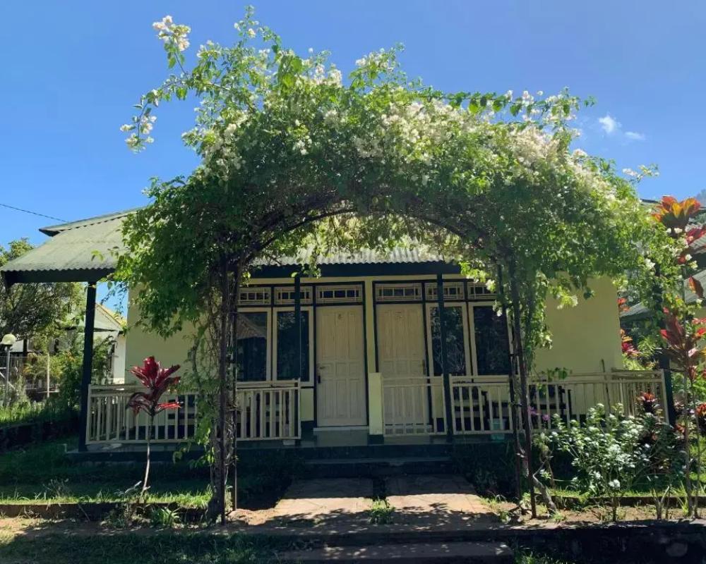 Lembah Rinjani Villa & Resto Syariah by ecommerceloka