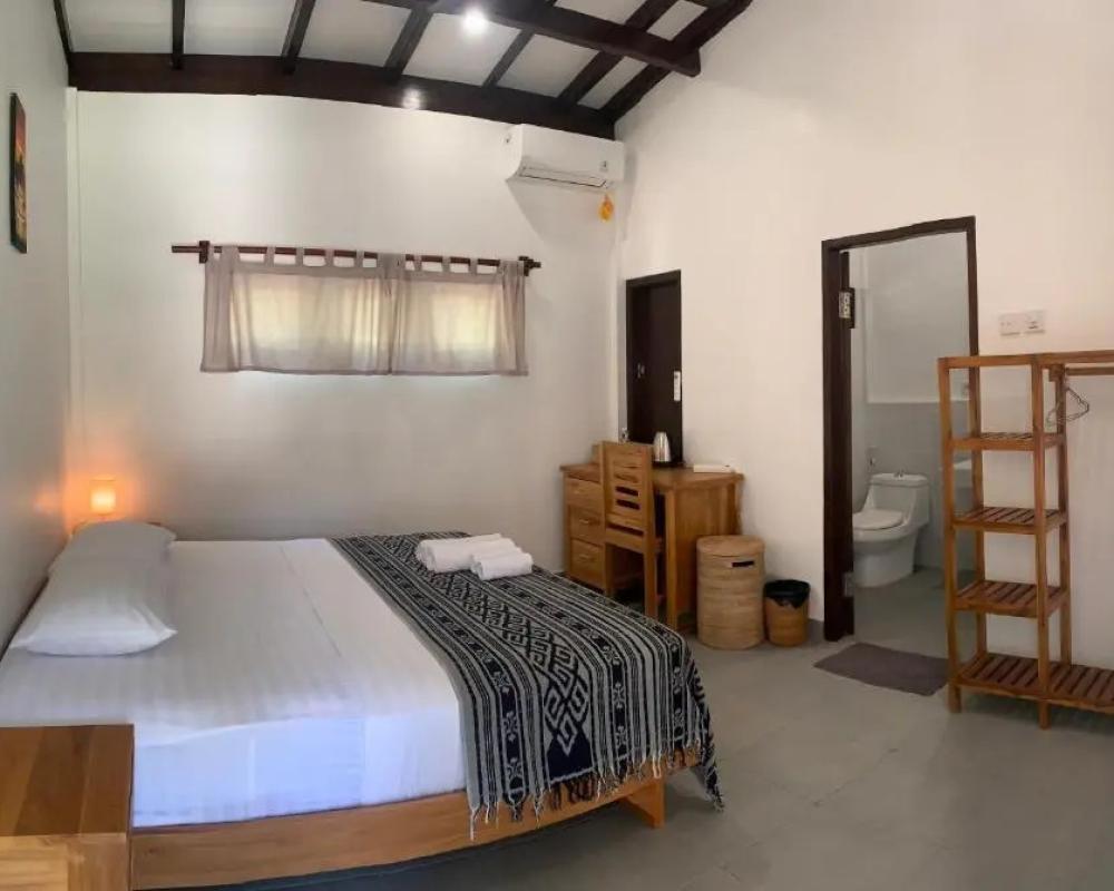 Balong Balong Surf Bungalows