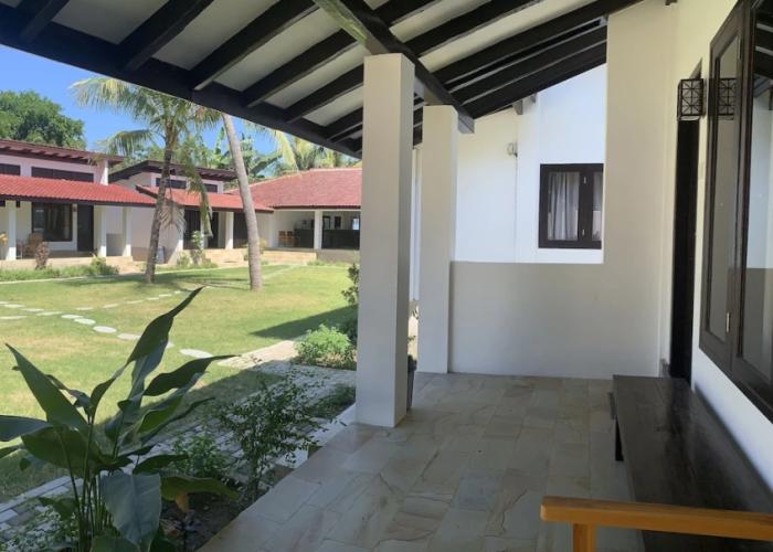 Balong Balong Surf Bungalows