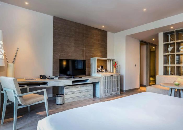 Pullman Phuket Arcadia Naithon Beach