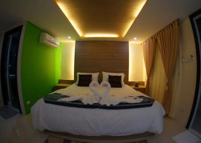 TT Naiyang Beach Phuket