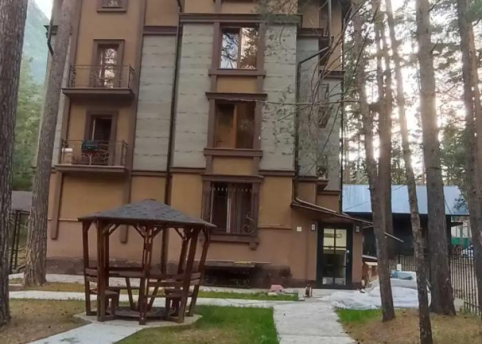 V Novom Zhk Gornaya Skazka Flat