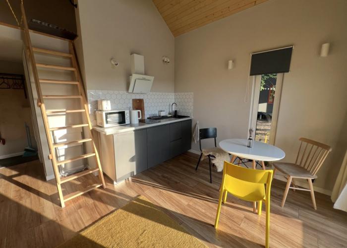 Domiki V Pole Guest House
