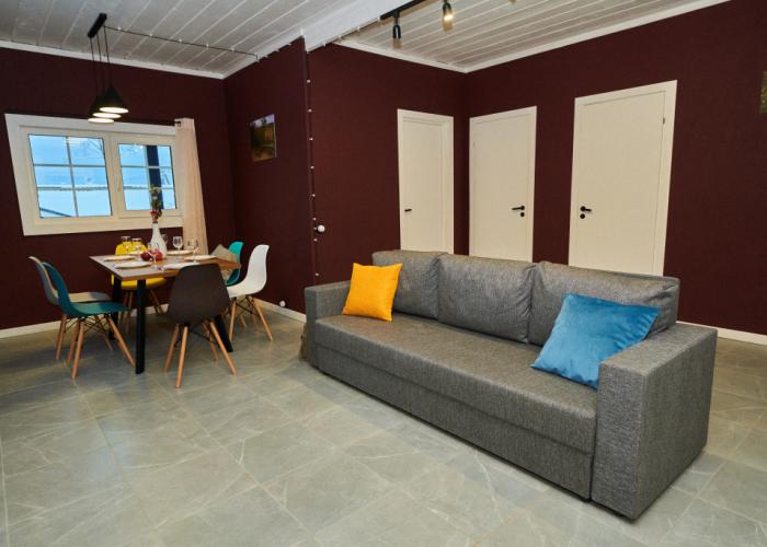 Taloni Guest house