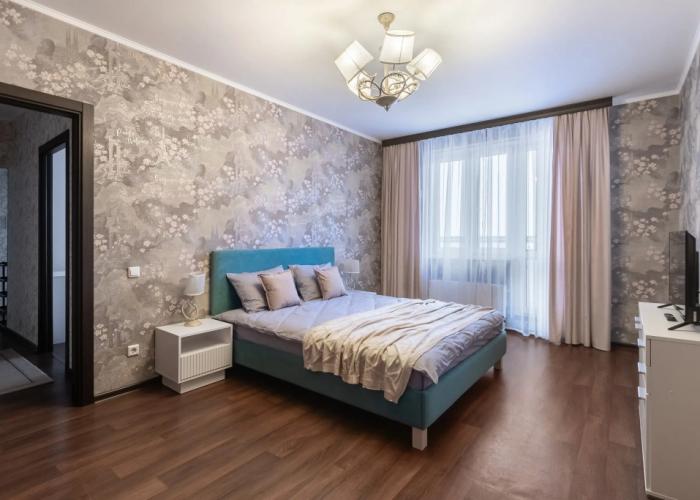 Tolstoy na Parkovoy Flat