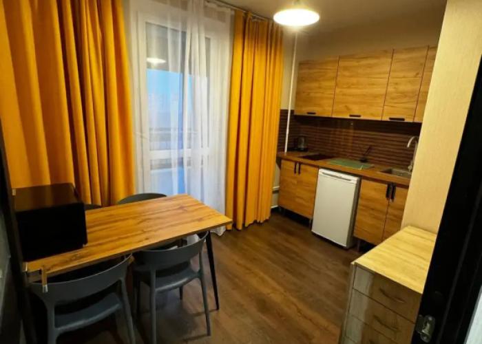 Solnechnaya Kvartira V Yuzhnoy Bittse Flat