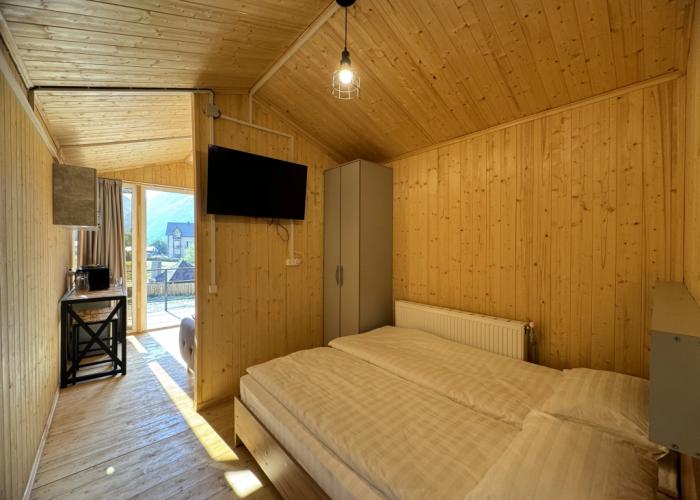 Dom s Vidom na Les i Gory Guest House