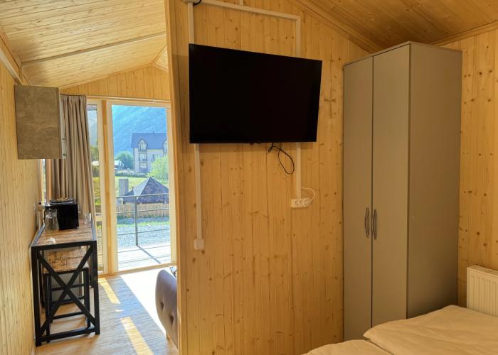 Dom s Vidom na Les i Gory Guest House