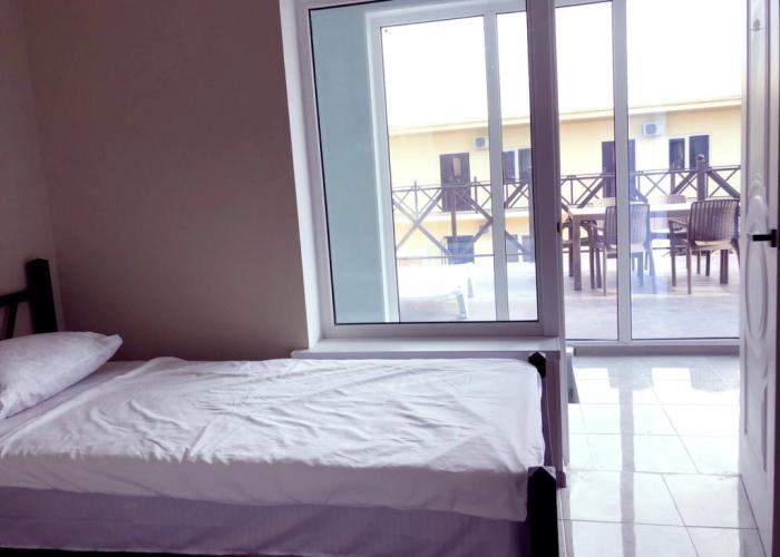 Taunkhaus Indigo 2 Guest House