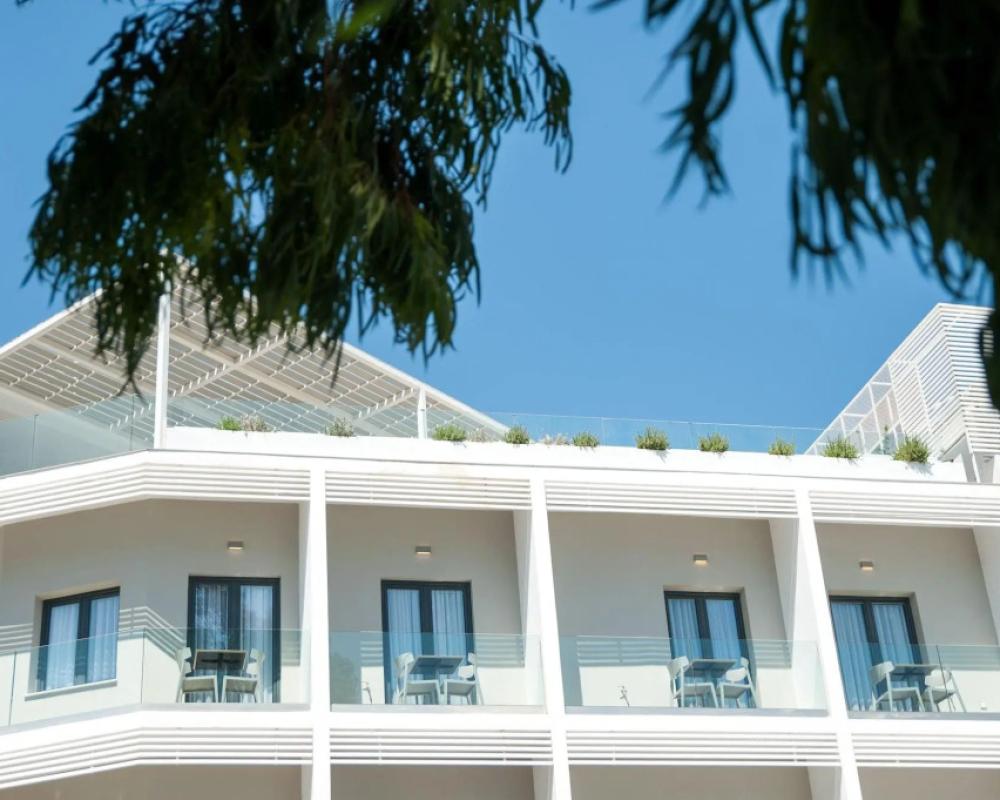 Seasabelle Hotel near Athens Airport