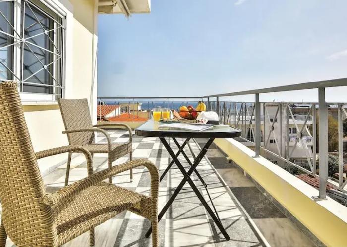 Nautilus Apartments Airport by Airstay
