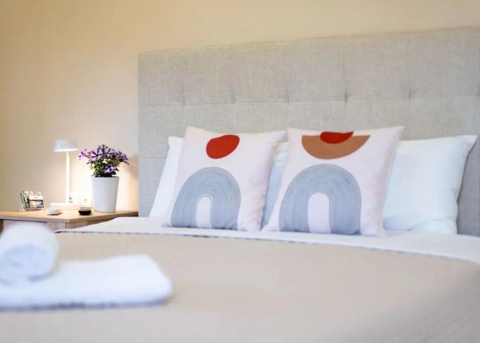 Modular Bungalows With Heated Pool Artemis Greece