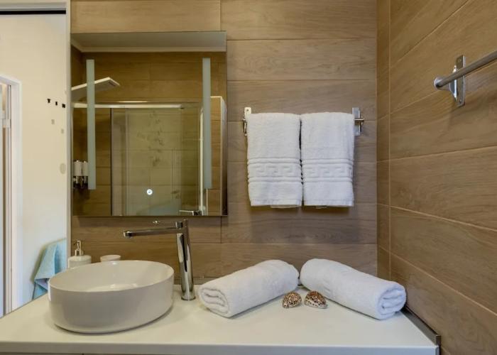 Modular Bungalows With Heated Pool Artemis Greece