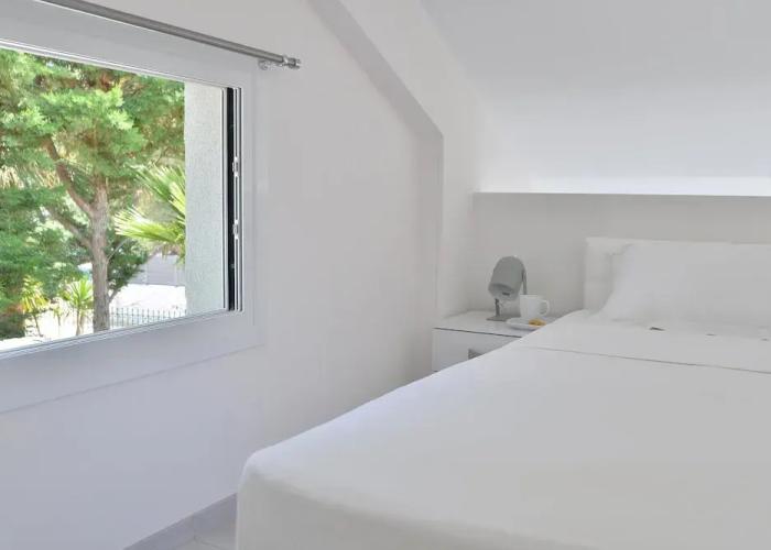 Alekos Luxury Suites Free 24h Transportation From - To Airport