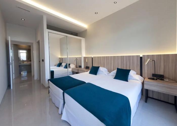 Apartamentos La Laguna Fase II