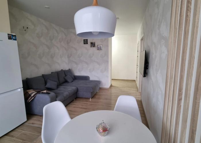 Na Baydukova Flat