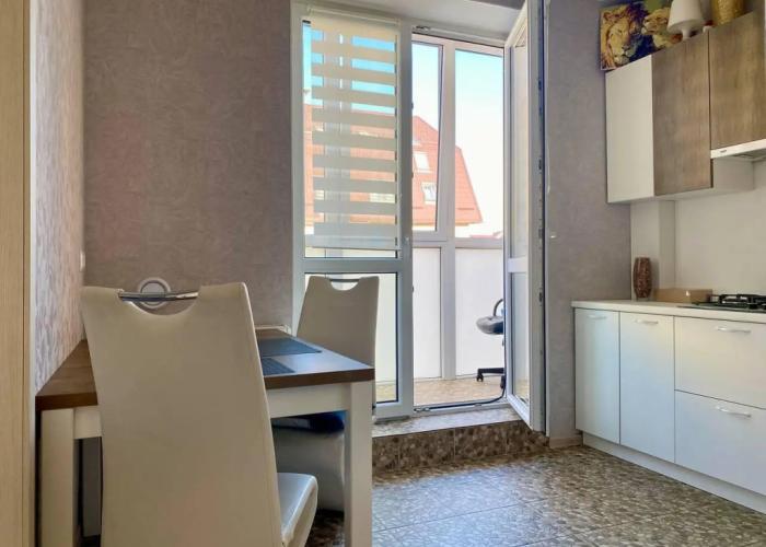 Apartment Kantiata Neuhausen on Krakow Boulevard