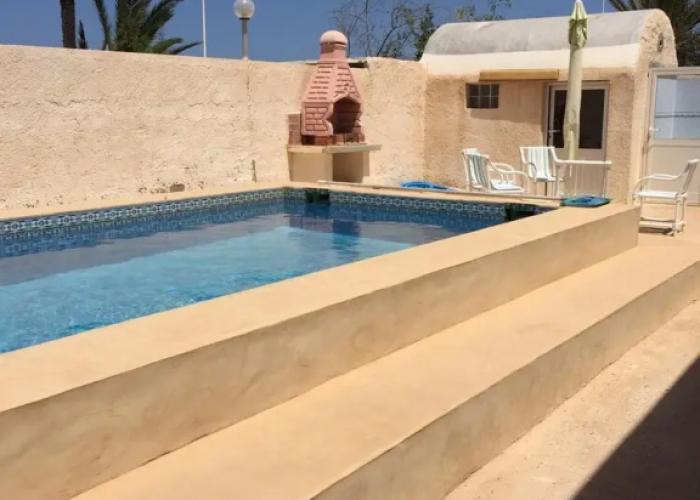 Independent Villa With Private Pool, Covered Parking