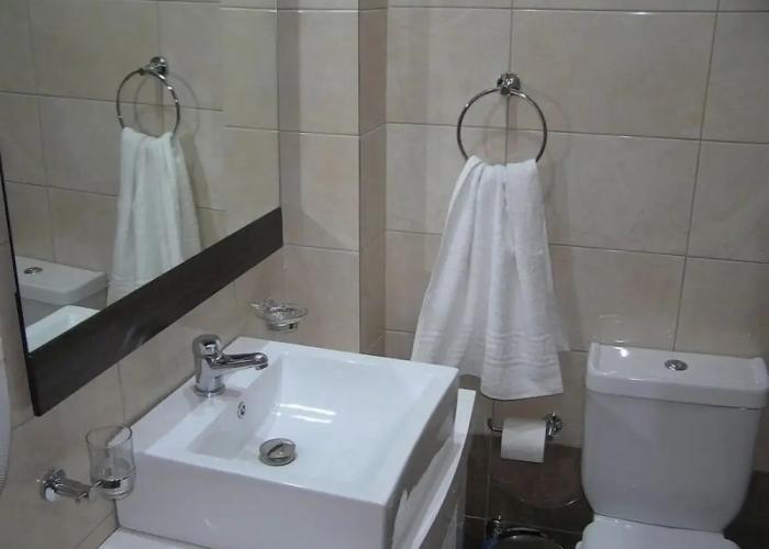 MasouriBlu Hotel