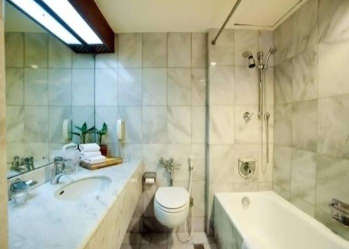 Elmi Hotel