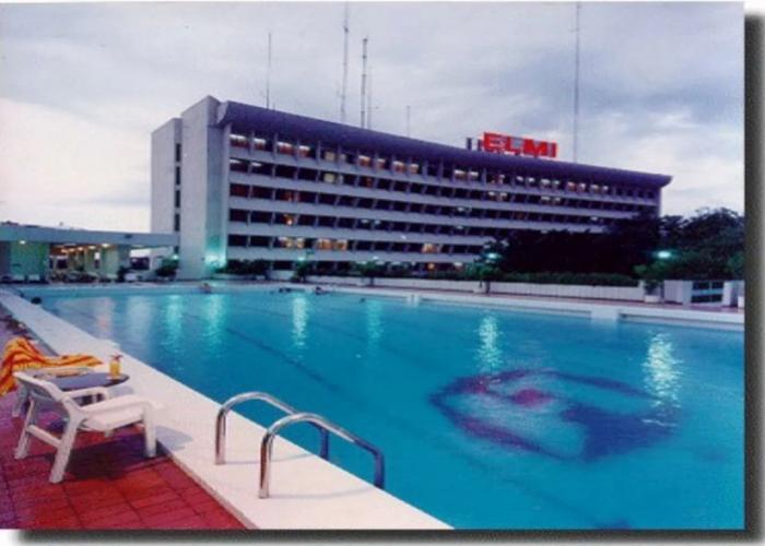 Elmi Hotel