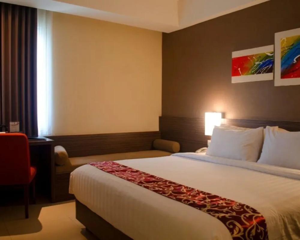 фото Hotel Horison GKB Gresik