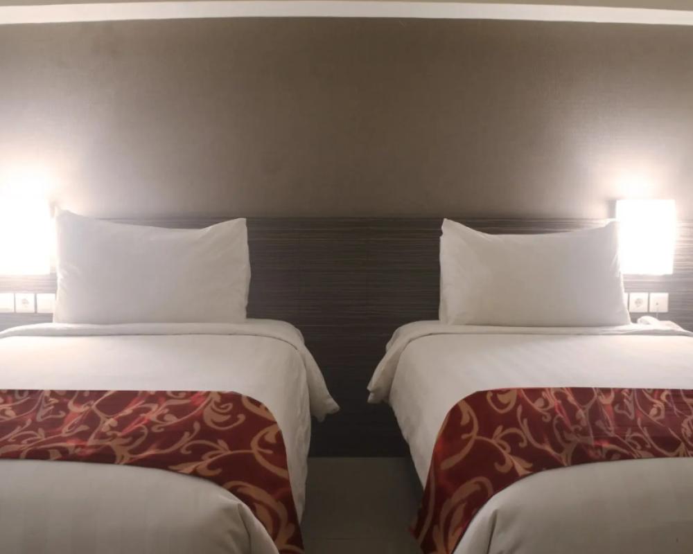 фото Hotel Horison GKB Gresik