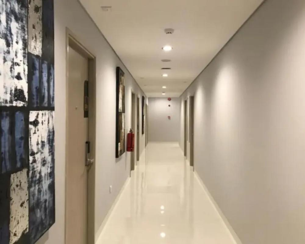 фото Front One Hotel Gresik