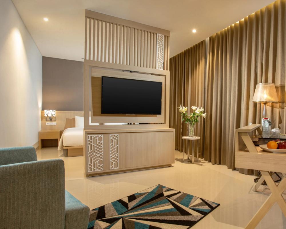 фото Hotel Santika Gresik