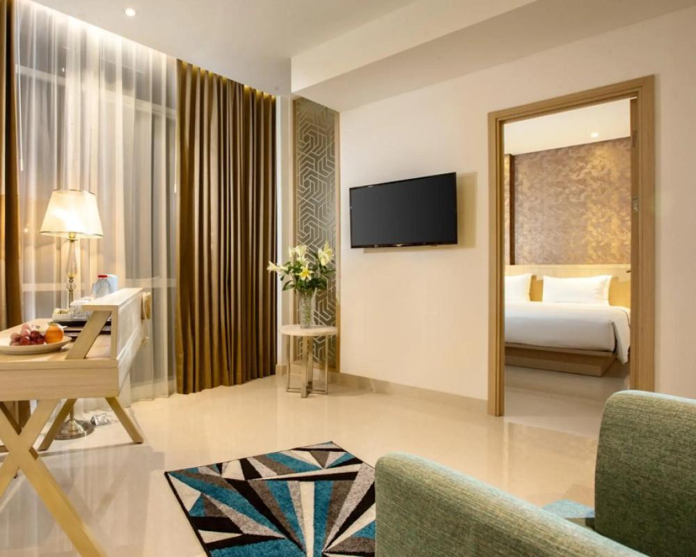 фото Hotel Santika Gresik