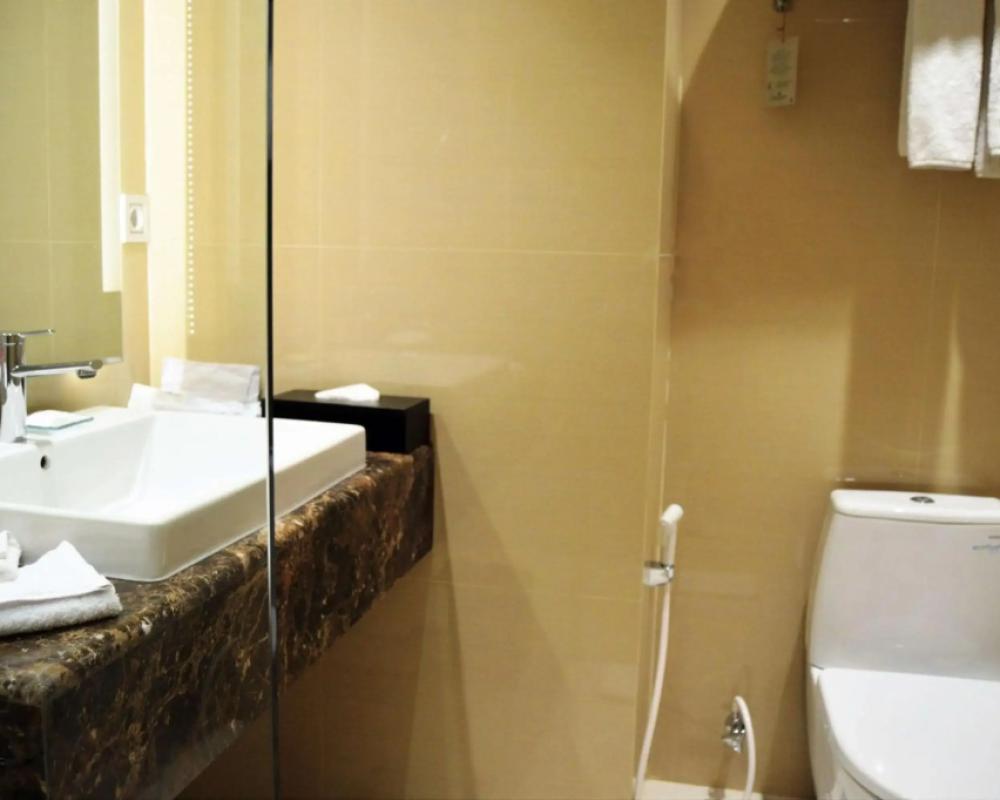 фото Hotel Santika Gresik