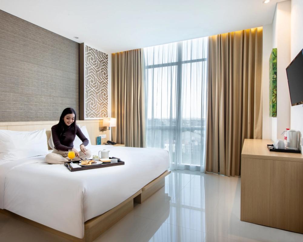 фото Hotel Santika Gresik