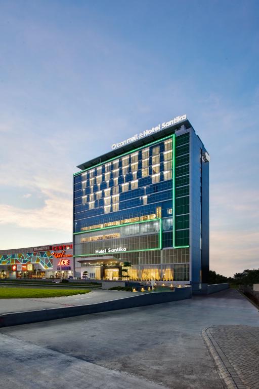 фото Hotel Santika Gresik