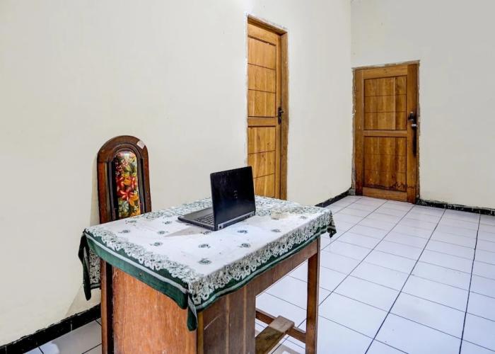 OYO 92267 Nurul Homestay Syariah