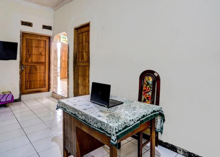 OYO 92267 Nurul Homestay Syariah